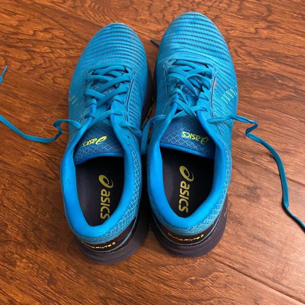 Men’s ASICS Running Shoes 10.5